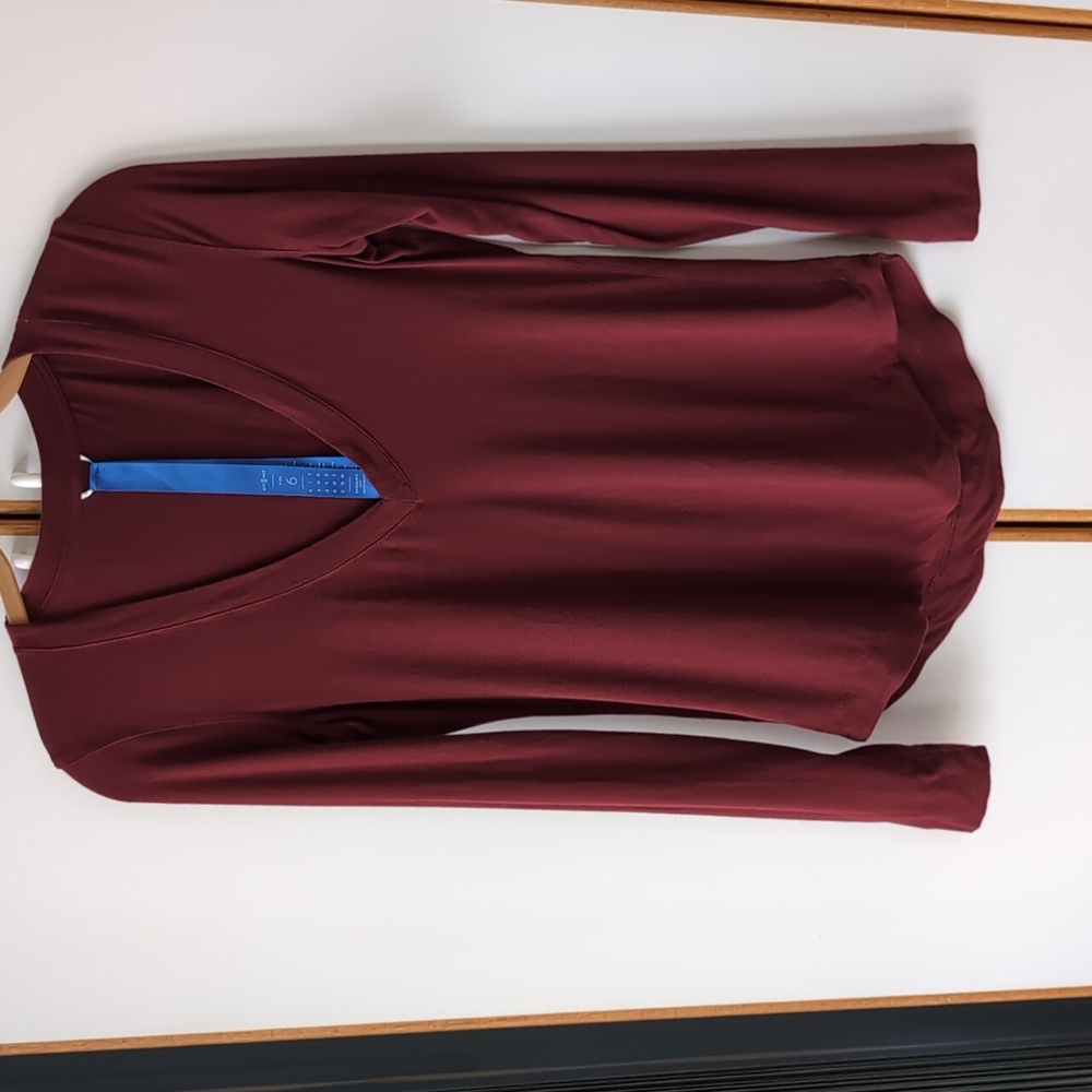Kit and Ace Kit Long Sleeve V-Neck Tee 6 S Maroon